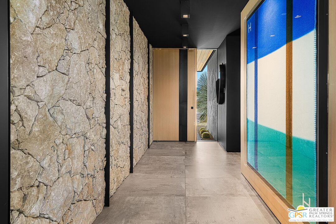 3 Echo Lane Rancho Mirage, CA 92270 - Photo 3 of 58