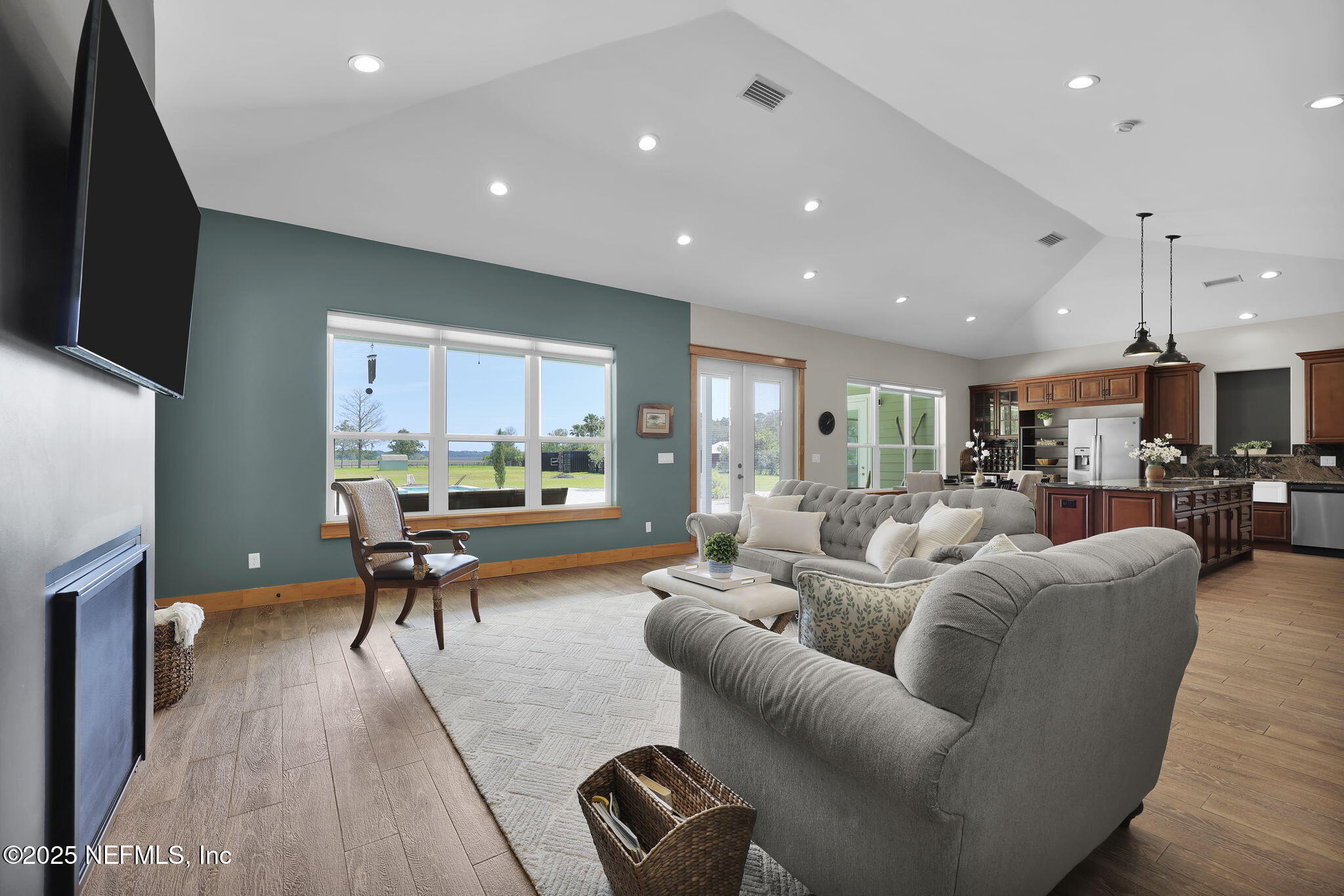 13045 Sawpit Road Jacksonville, FL 32226 - Photo 47 of 88 Family Room