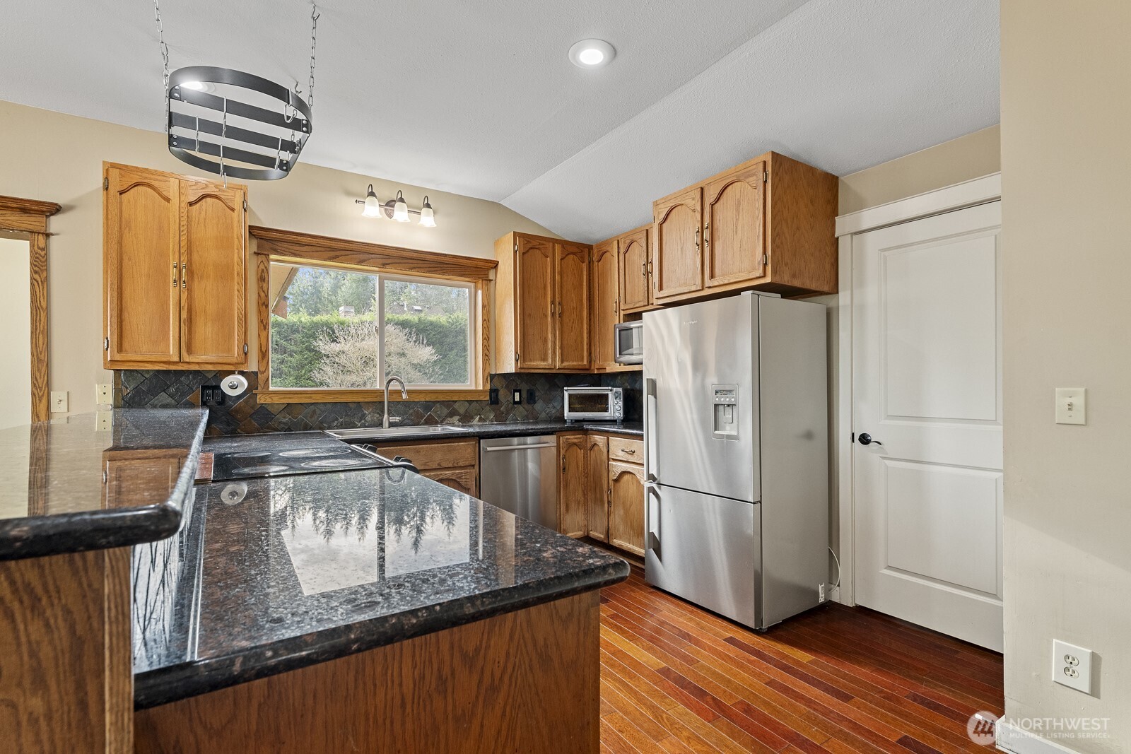 2417 293rd Place Northeast Carnation, WA 98014 - Photo 8 of 39