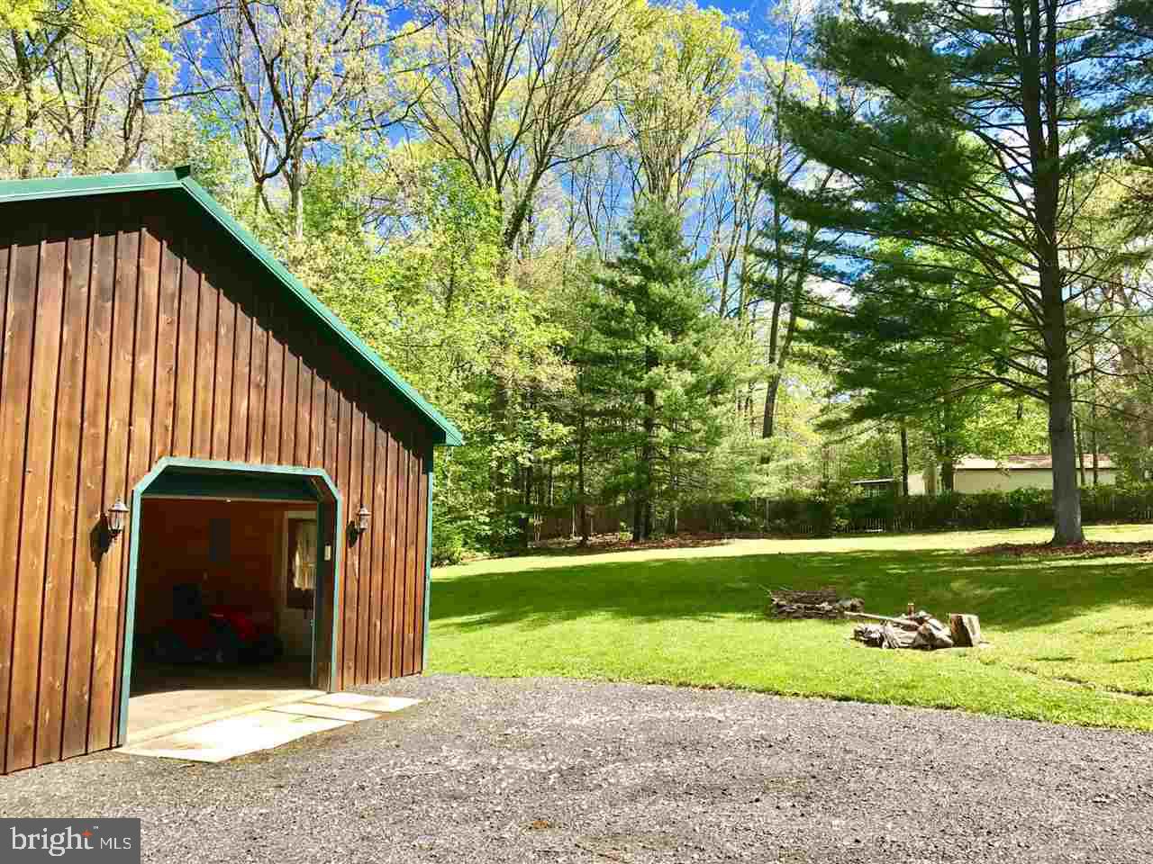 429 Pine Grove Road Gardners, PA 17324 - Photo 3 of 25 Gallery Image 3