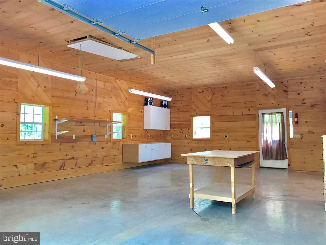 429 Pine Grove Road Gardners, PA 17324 - Photo 6 of 25 Gallery Image 6