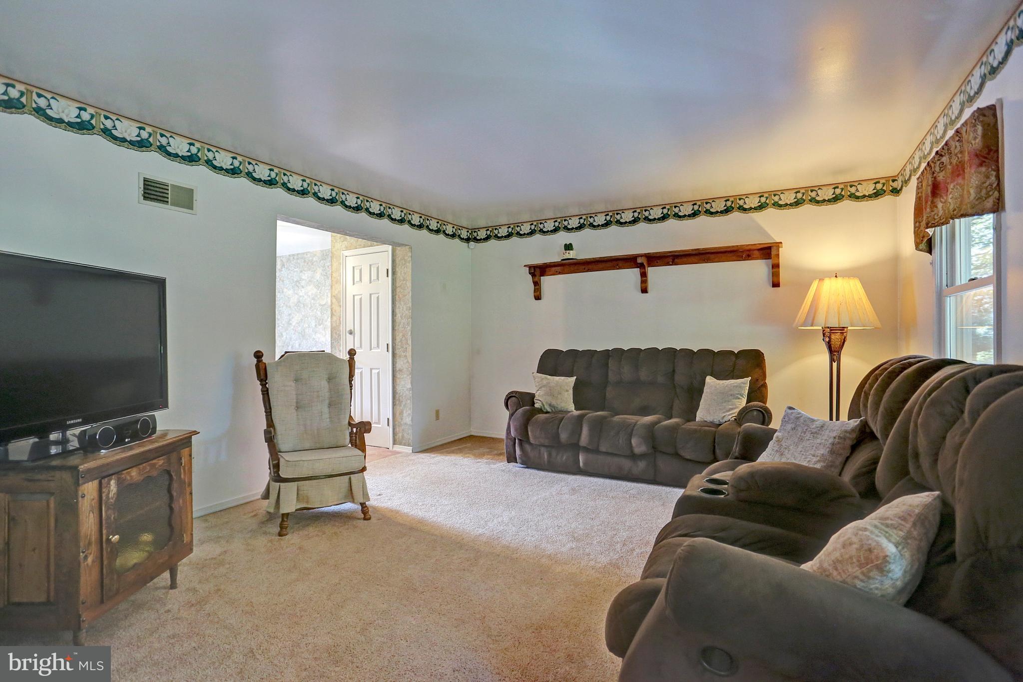 2154 Valley Road Enola, PA 17025 - Photo 4 of 33 Gallery Image 4