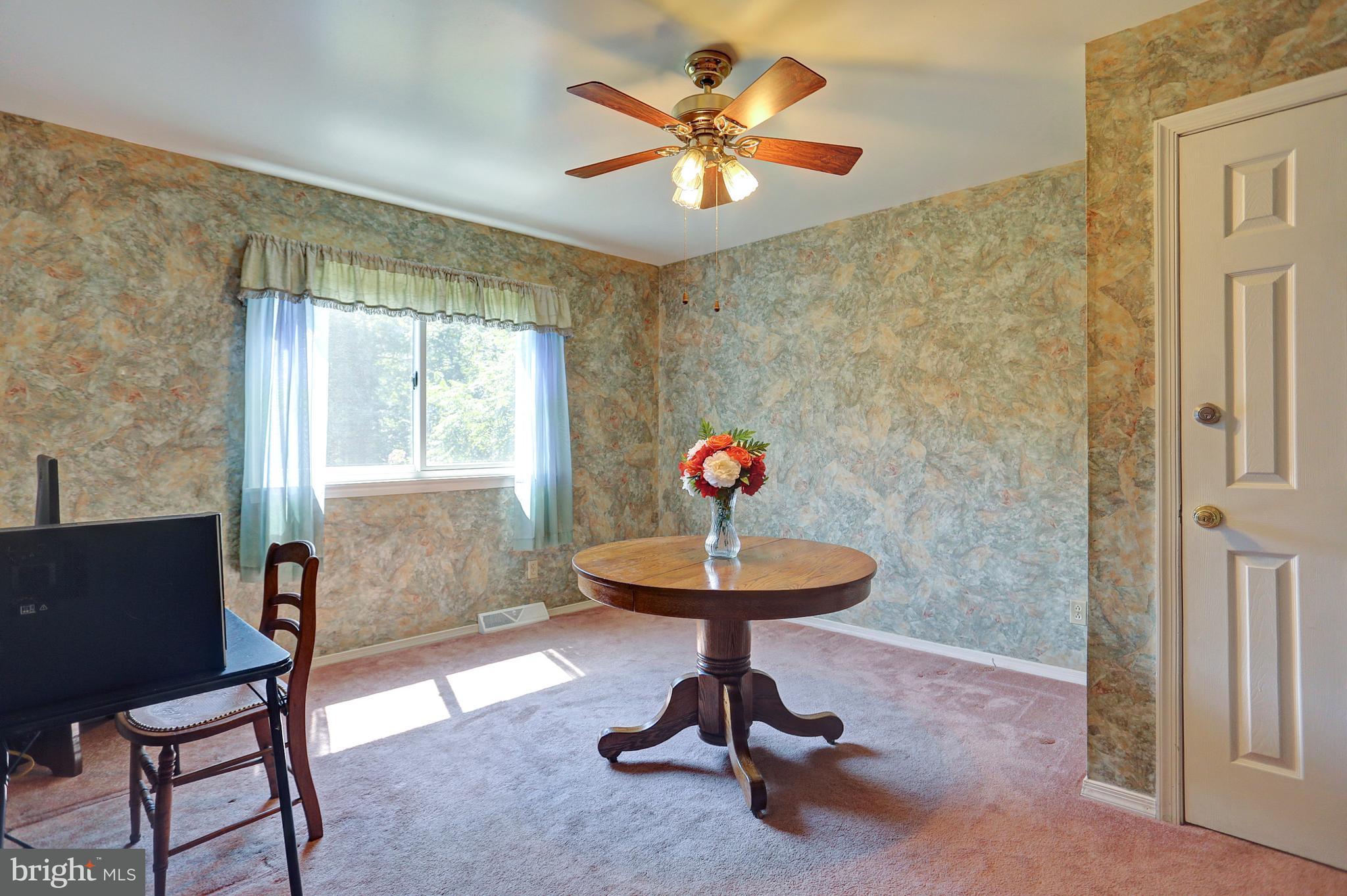 2154 Valley Road Enola, PA 17025 - Photo 7 of 33 Formal dining