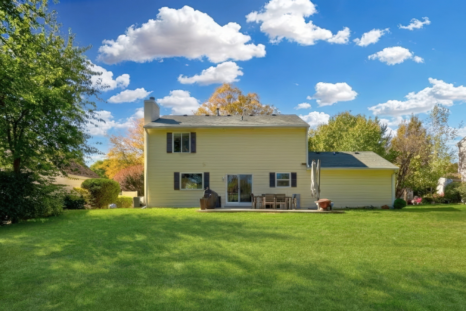 6405 Plainview Road Gurnee, IL 60031 - Photo 3 of 48 Gallery Image 3