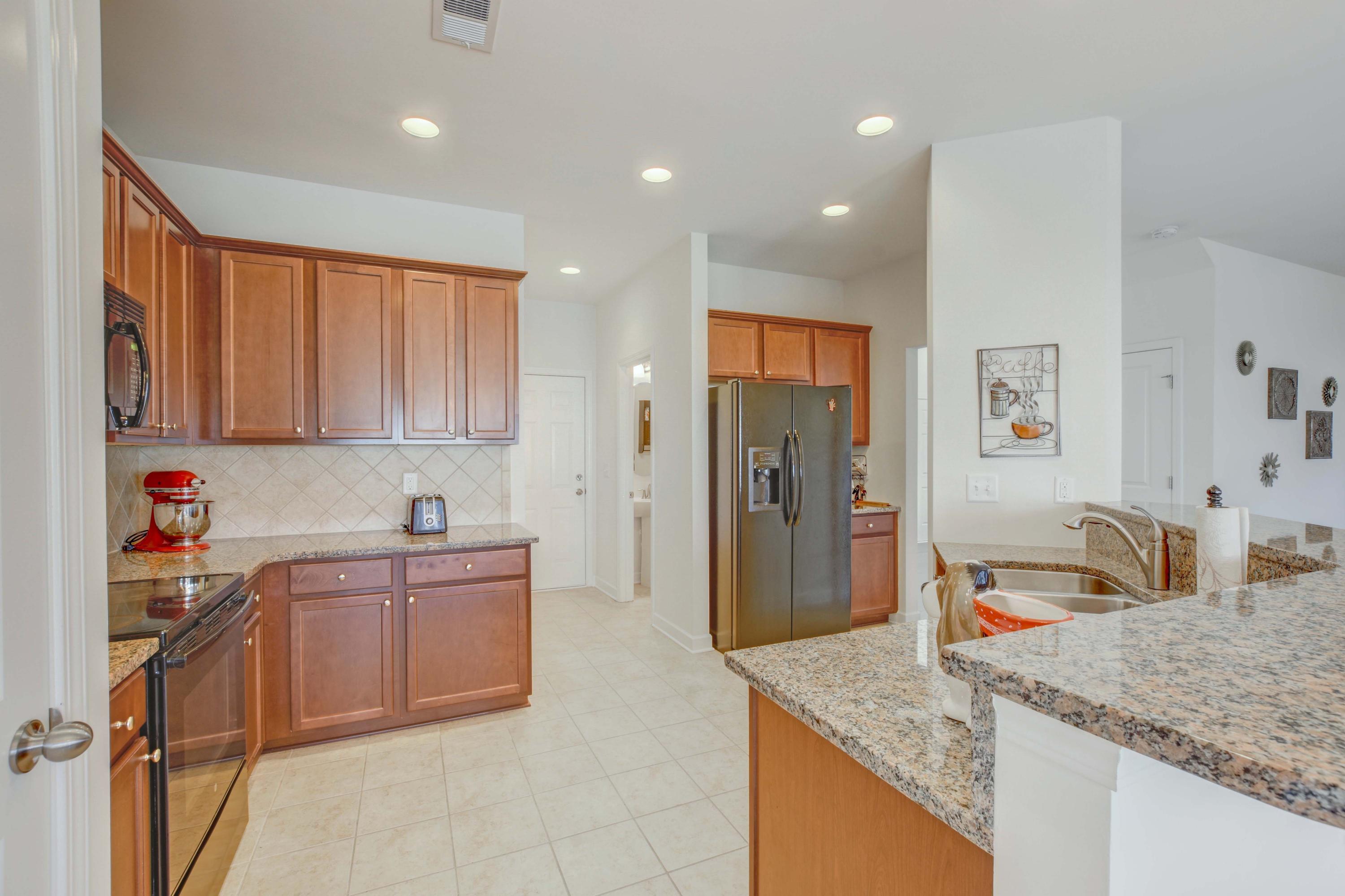 2005 Hunters Bend Trail Ladson, SC 29456 - Photo 15 of 39 Granite countertops!