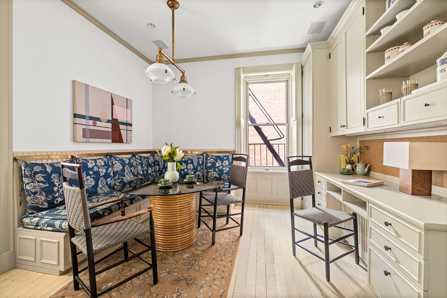 27 East 95th Street, Unit 2W Manhattan, NY 10128 - Photo 5 of 13