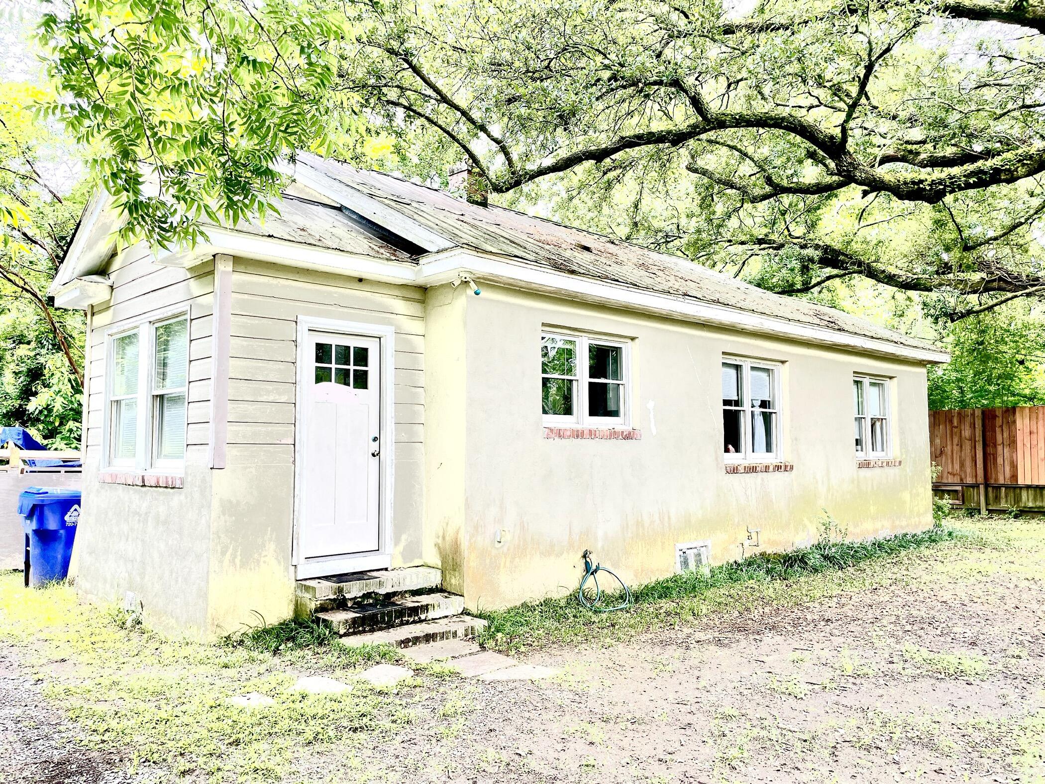 1973 Dawson Road Charleston, SC 29412 - Photo 1 of 14 IMG_2982