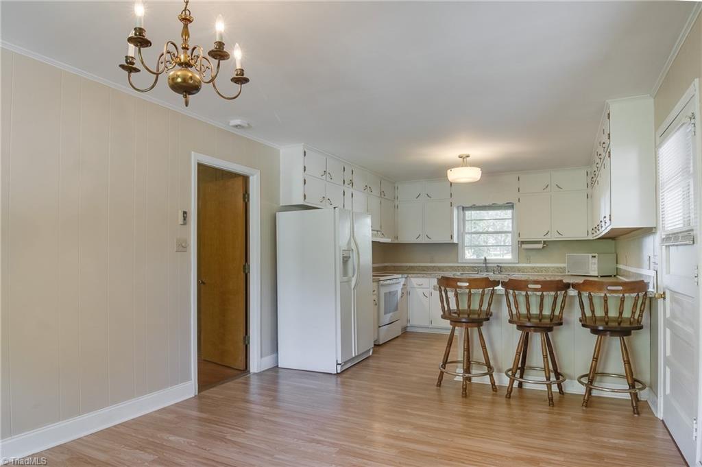 3611 Castleton Road Greensboro, NC 27406 - Photo 11 of 30 Gallery Image 11