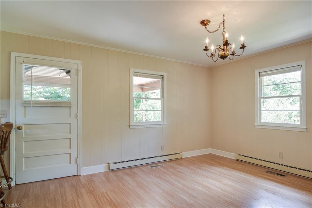 3611 Castleton Road Greensboro, NC 27406 - Photo 9 of 30 Gallery Image 9
