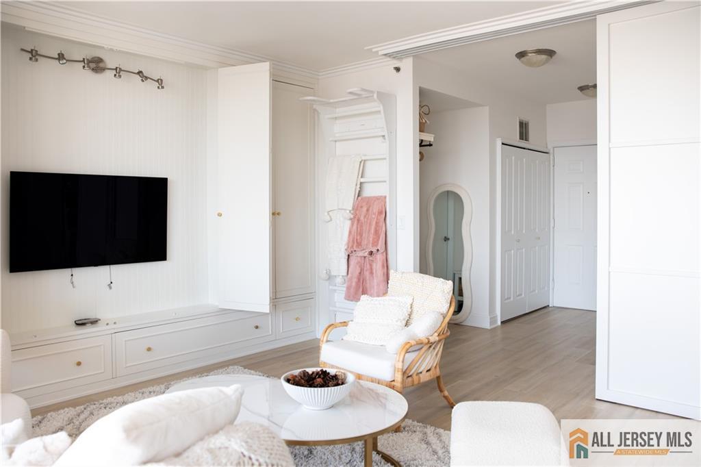 1 Spring Street, Unit 1903 New Brunswick, NJ 08901 - Photo 9 of 54 Gallery Image 9