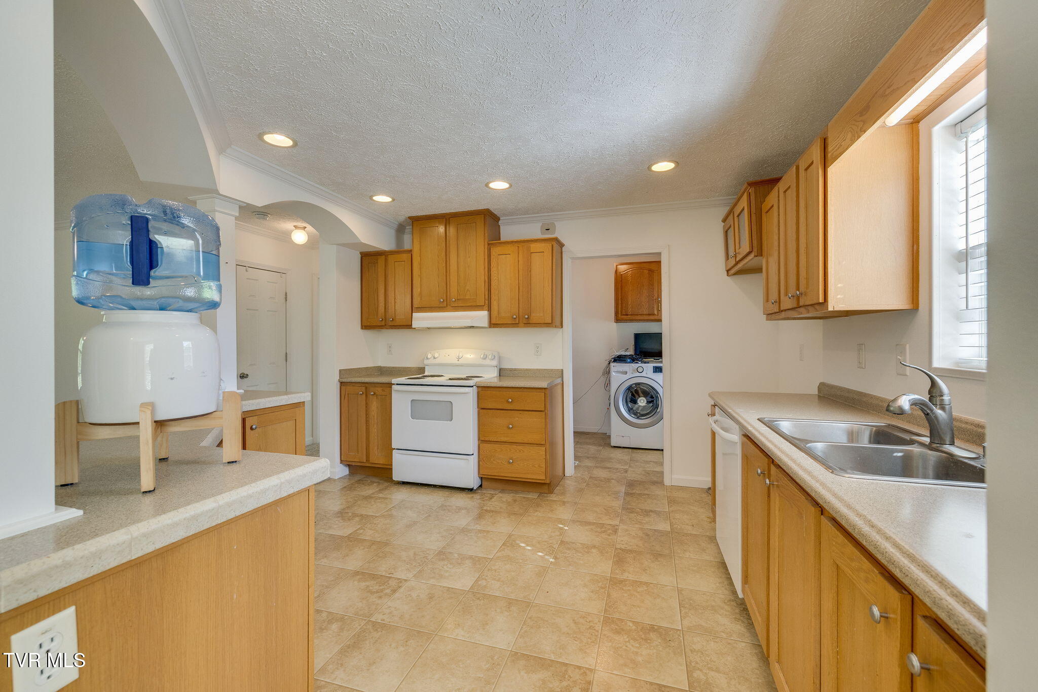 108 Richards Road Rogersville, TN 37857 - Photo 6 of 18 010