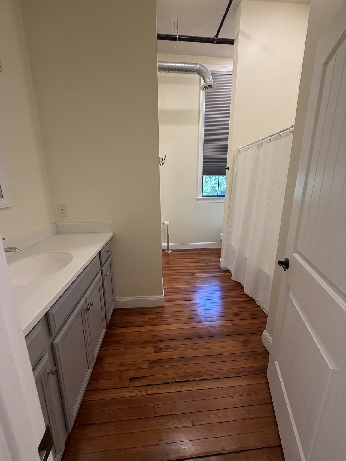 352 Manchaug Road, Unit 2 Sutton, MA 01590 - Photo 5 of 6 Gallery Image 5