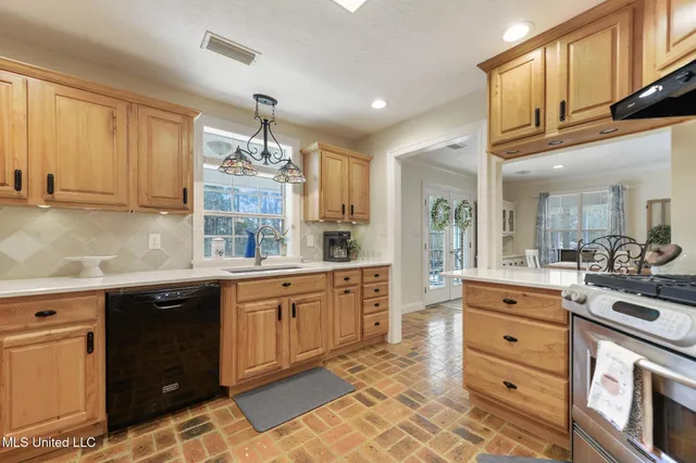 $412,000 | 7333 Amberwood Lane, Lucedale, MS 39452