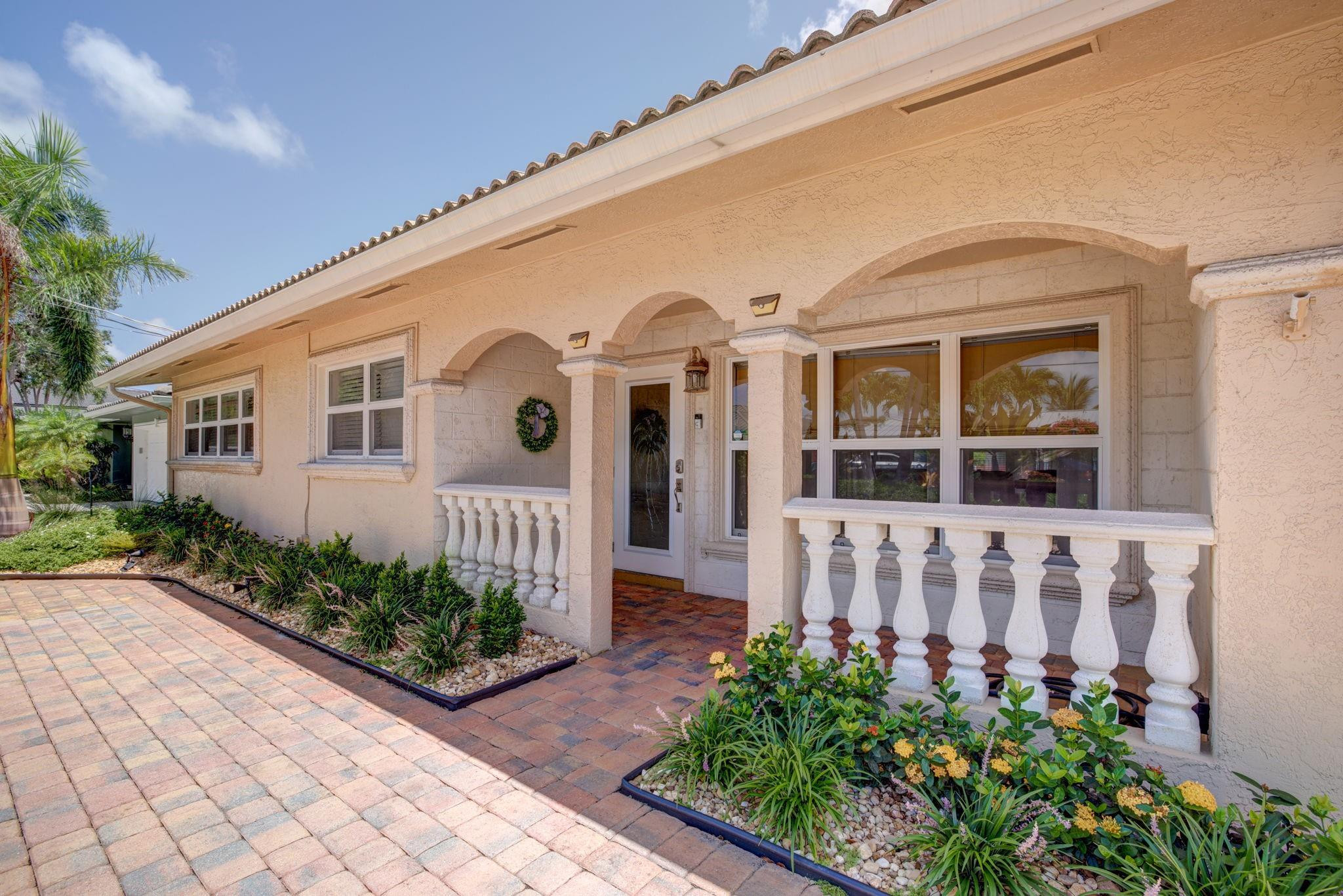 1920 Waters Edge Pompano Beach, FL 33062 - Photo 4 of 47 Photo 4