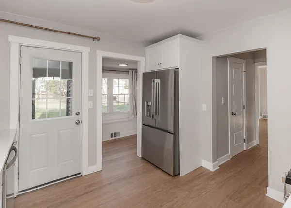 $379,900 | 1606 Coffelt Avenue, Davenport, IA 52803