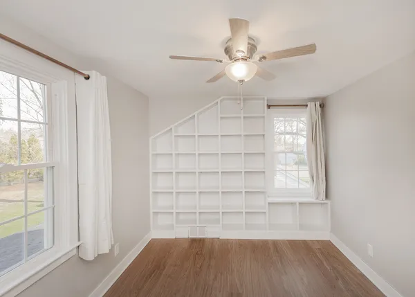 $379,900 | 1606 Coffelt Avenue, Davenport, IA 52803