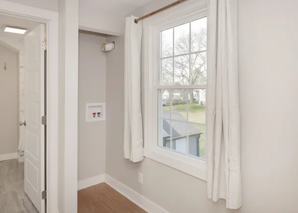 $379,900 | 1606 Coffelt Avenue, Davenport, IA 52803