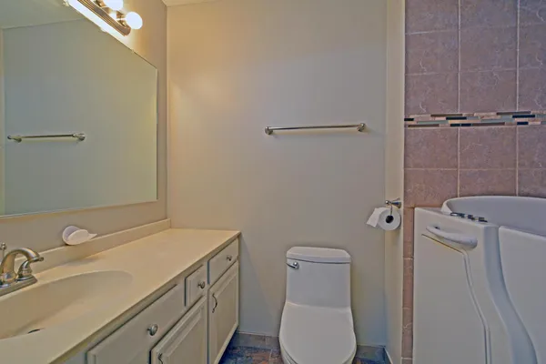 $324,900 | 6351 St Croix Trail North, Unit 138, Stillwater, MN 55082