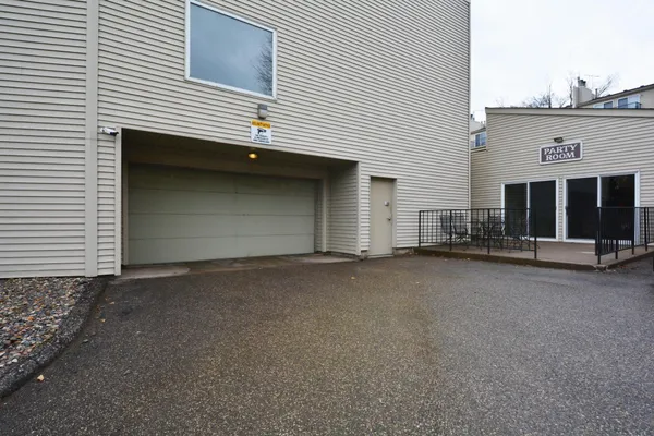 $324,900 | 6351 St Croix Trail North, Unit 138, Stillwater, MN 55082