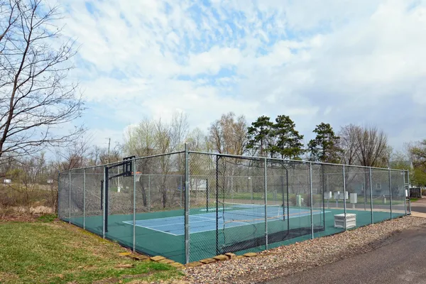 $324,900 | 6351 St Croix Trail North, Unit 138, Stillwater, MN 55082