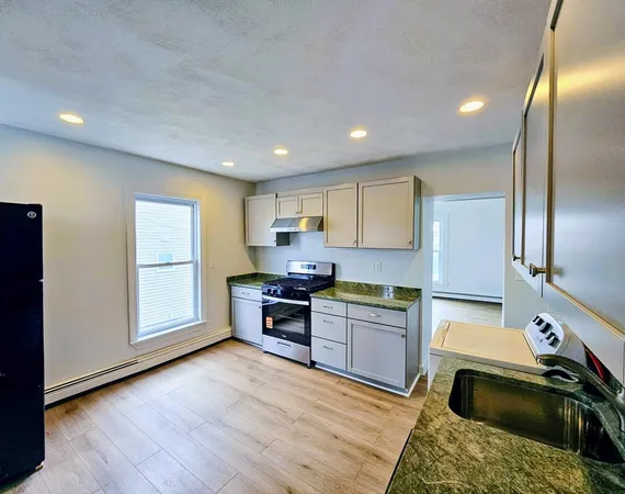 $3,275 | 39-41 Baker Street, Unit 41, Malden, MA 02148