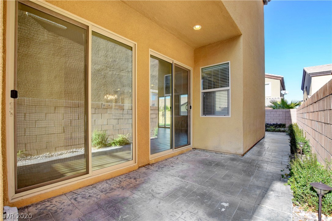 74 Einstein Ridge Way Las Vegas, NV 89183 - Photo 35 of 40 Gallery Image 35