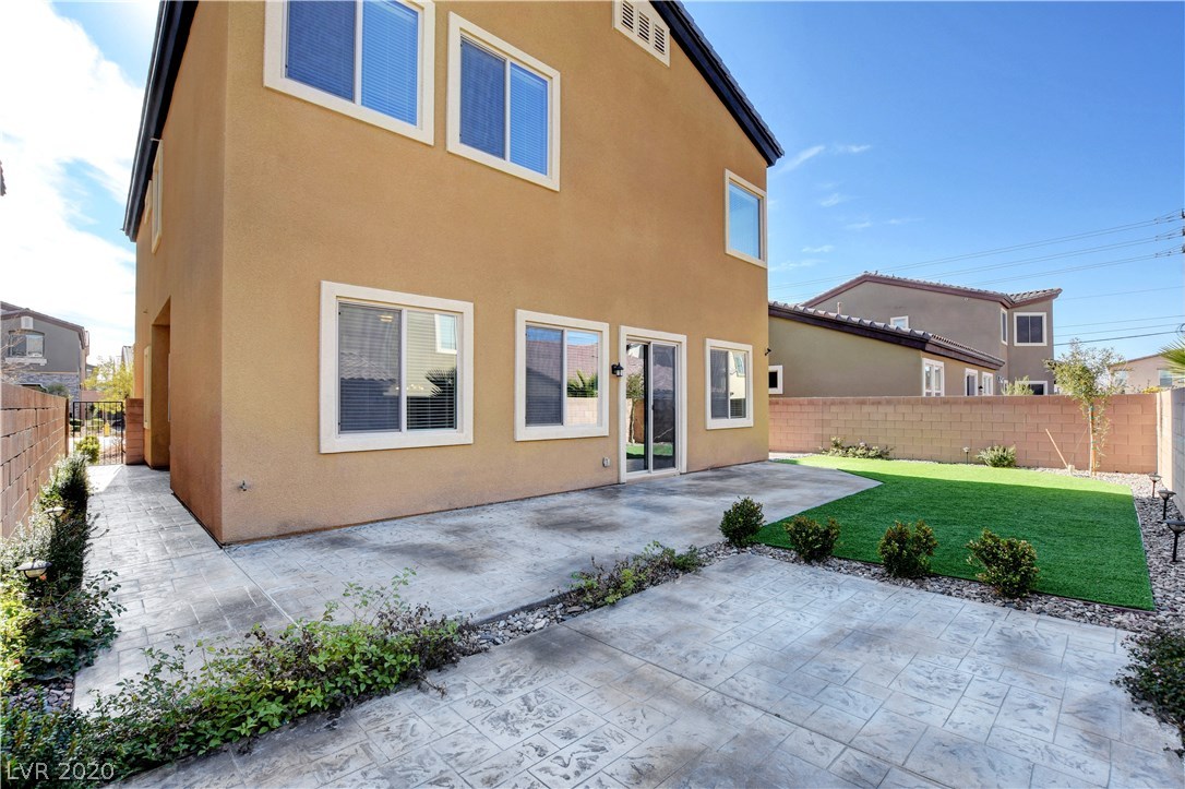 74 Einstein Ridge Way Las Vegas, NV 89183 - Photo 37 of 40 Gallery Image 37