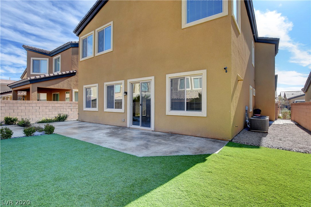 74 Einstein Ridge Way Las Vegas, NV 89183 - Photo 38 of 40 Gallery Image 38