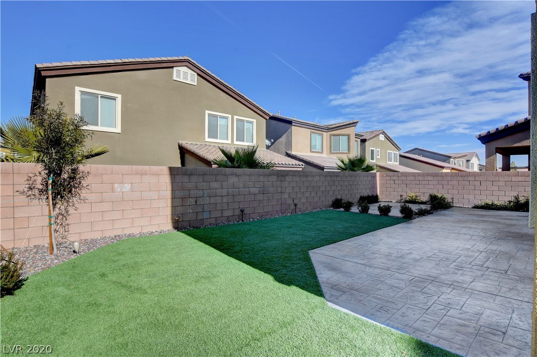 74 Einstein Ridge Way Las Vegas, NV 89183 - Photo 39 of 40 Gallery Image 39