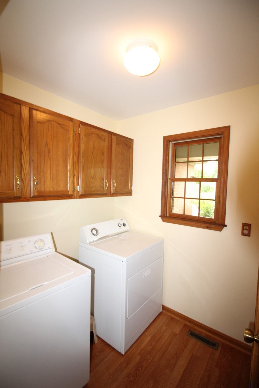 8866 Shadow Ridge Drive Newburgh, IN 47630 - Photo 13 of 22 Gallery Image 13