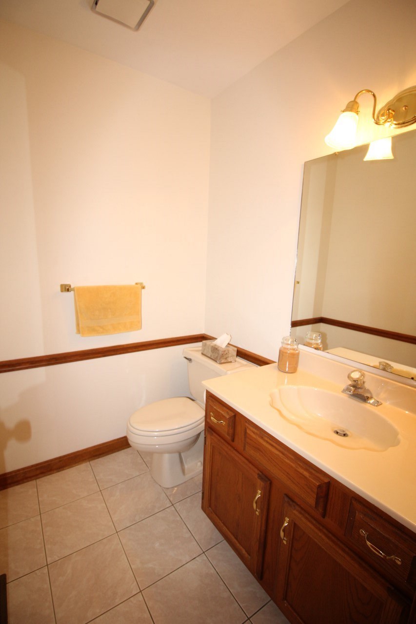 8866 Shadow Ridge Drive Newburgh, IN 47630 - Photo 14 of 22 Gallery Image 14