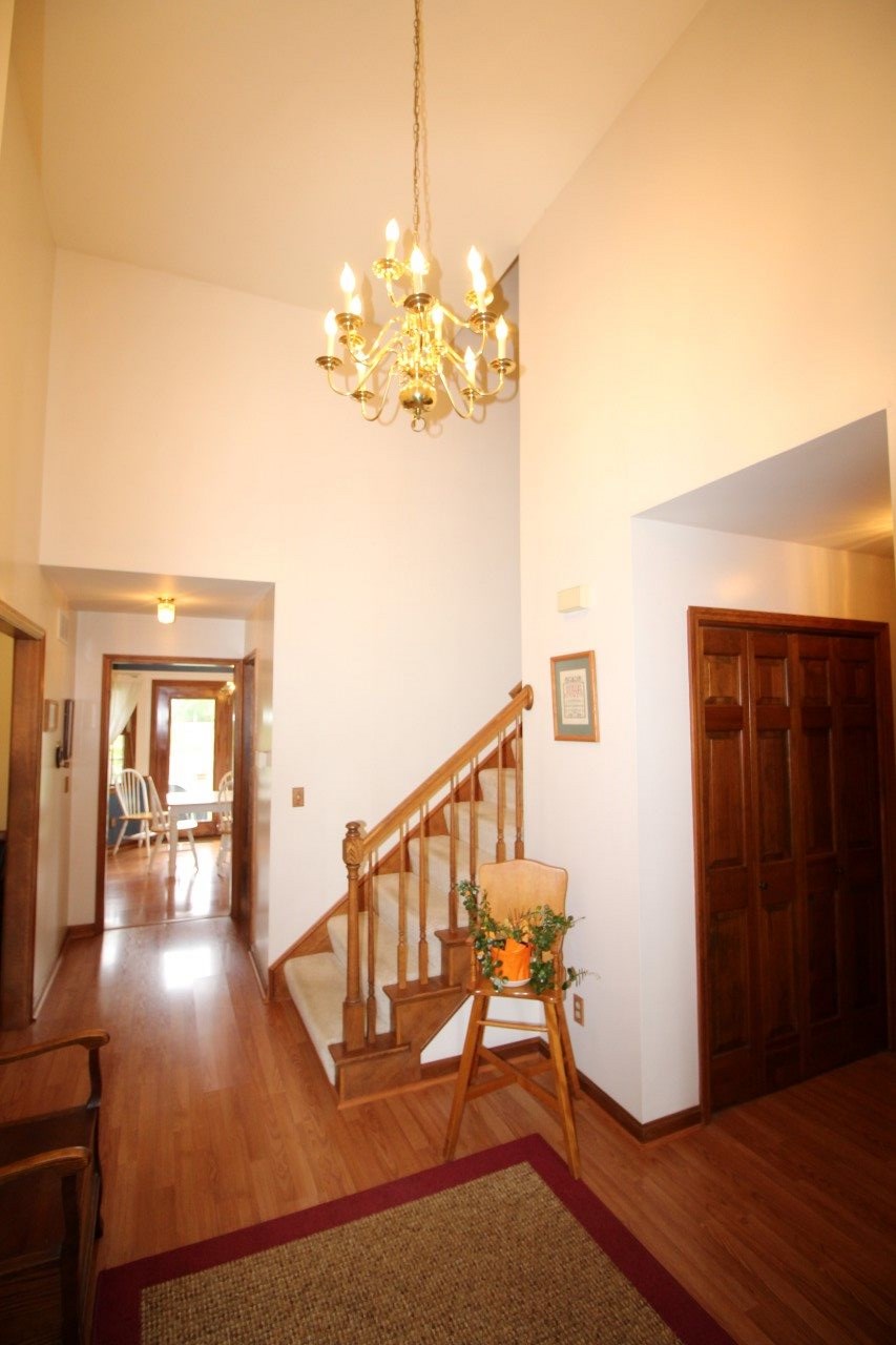 8866 Shadow Ridge Drive Newburgh, IN 47630 - Photo 6 of 22 Gallery Image 6