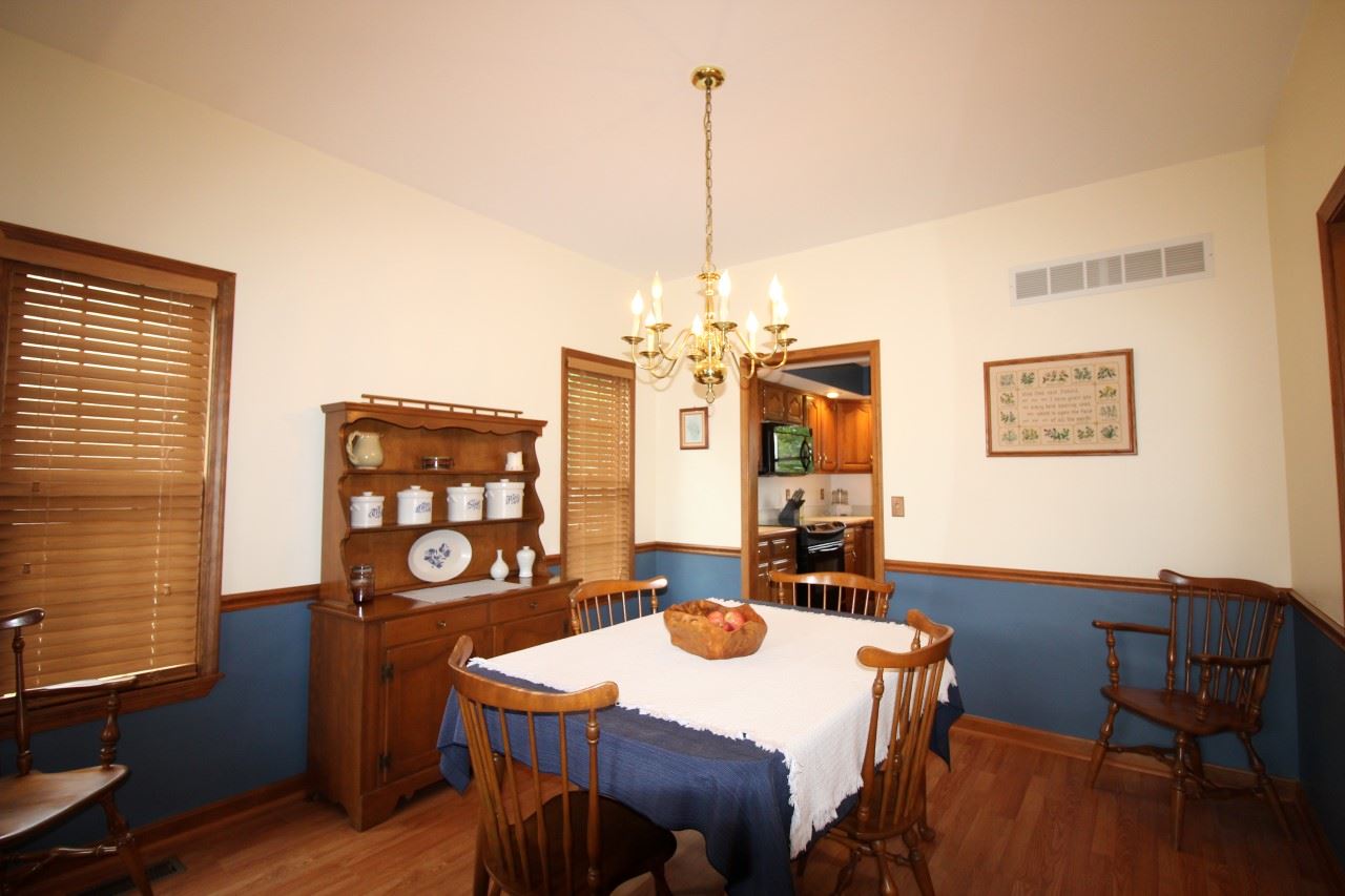 8866 Shadow Ridge Drive Newburgh, IN 47630 - Photo 8 of 22 Gallery Image 8