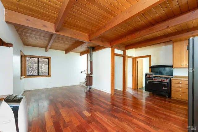 $445,000 | 6001 Red Tail Way, Ukiah, CA 95482