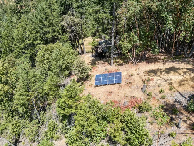 $445,000 | 6001 Red Tail Way, Ukiah, CA 95482