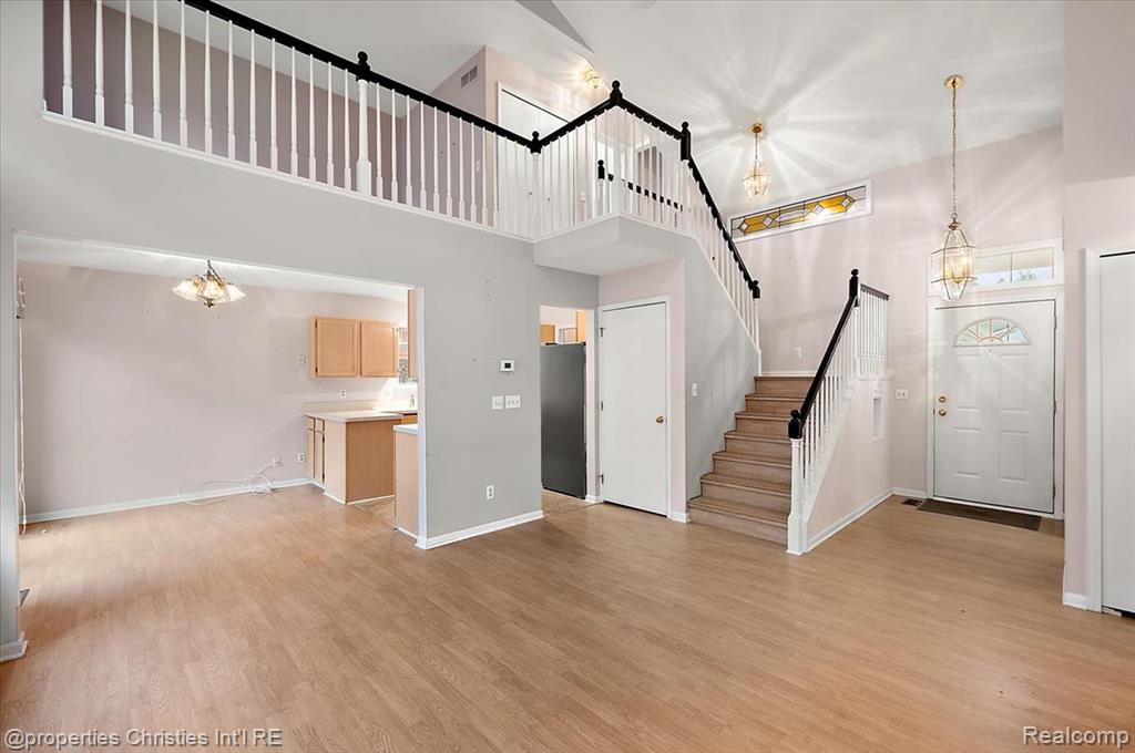 955 Rikki Ann Wixom, MI 48393 - Photo 26 of 54 Gallery Image 26