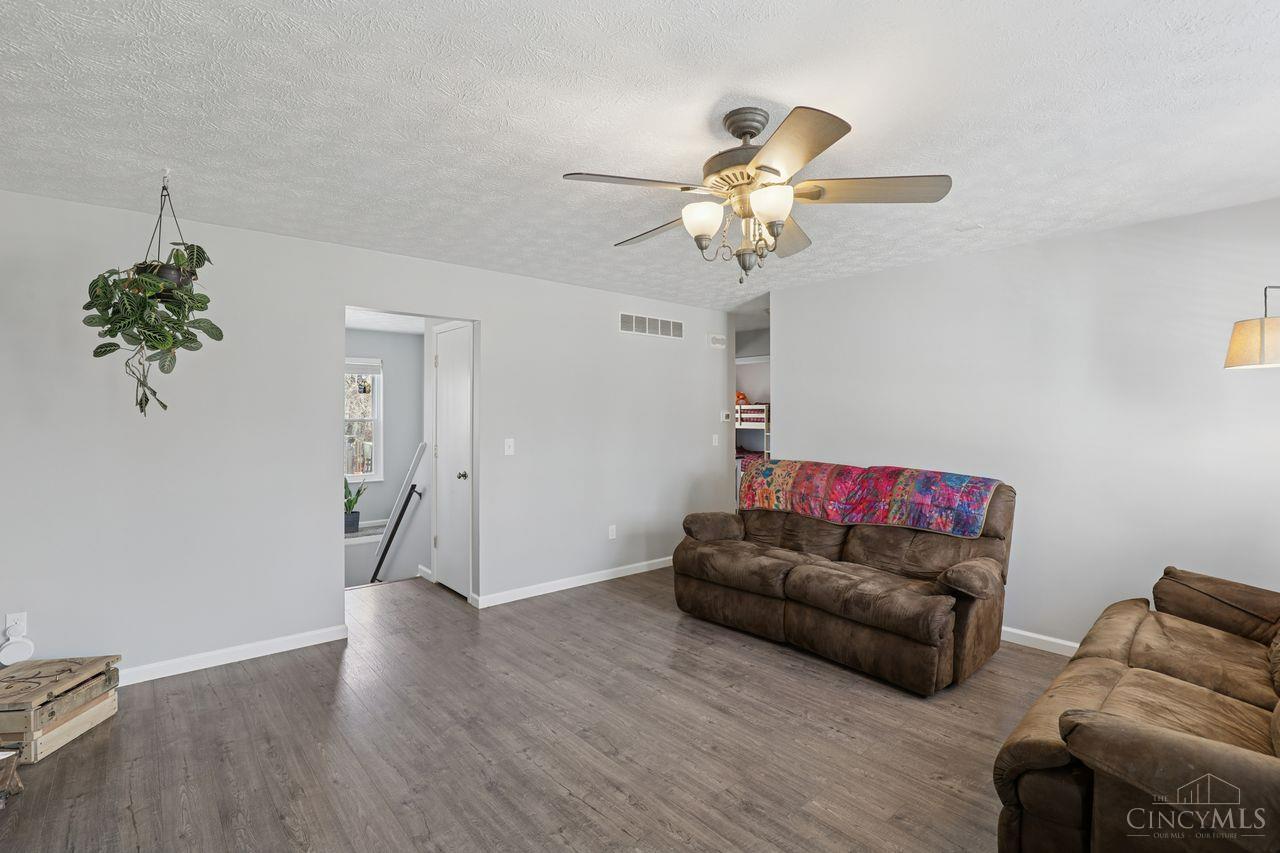 5808 Monassas Run Road Milford, OH 45150 - Photo 9 of 46 Gallery Image 9