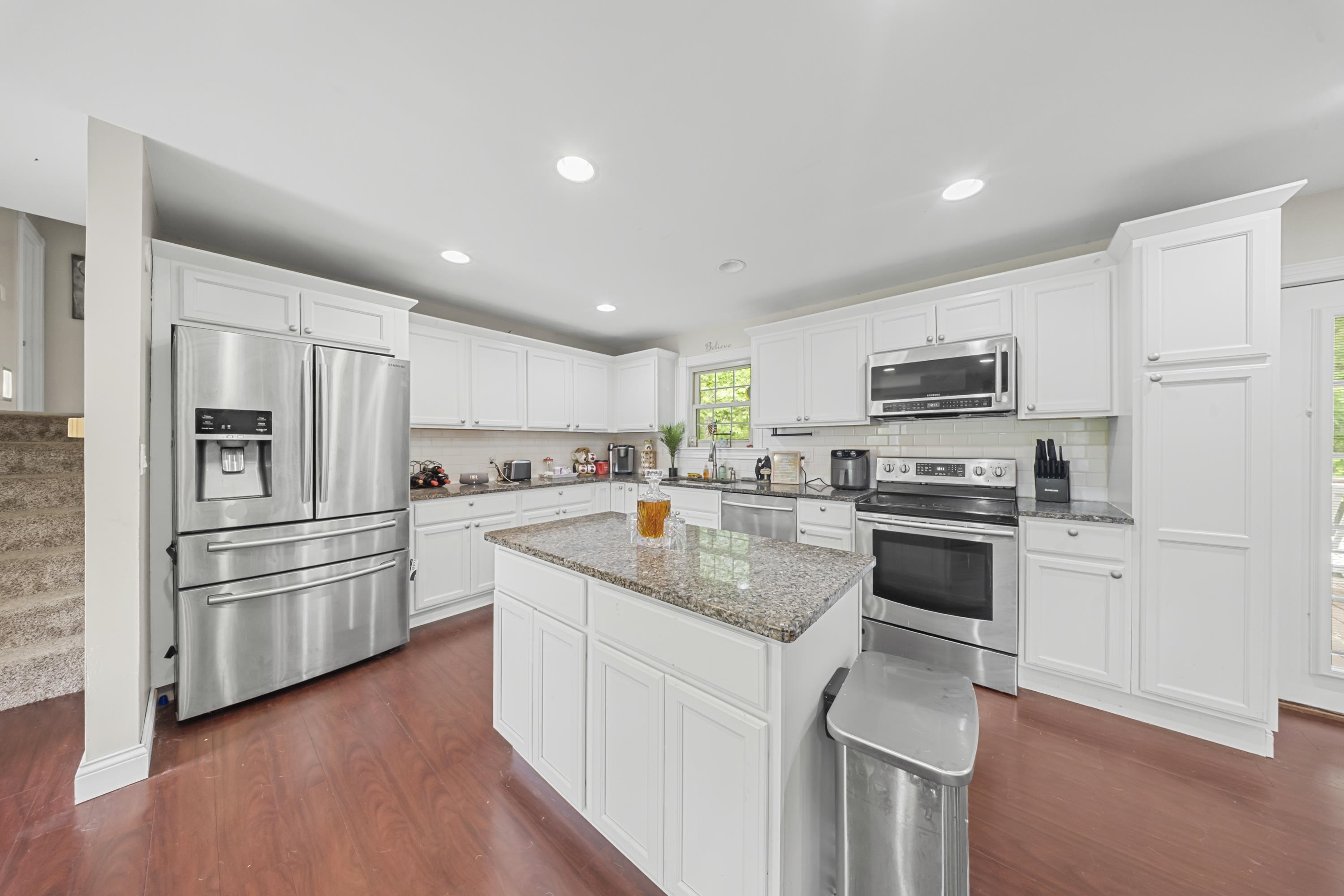 5438 Don Road Ashland, KY 41102 - Photo 5 of 37