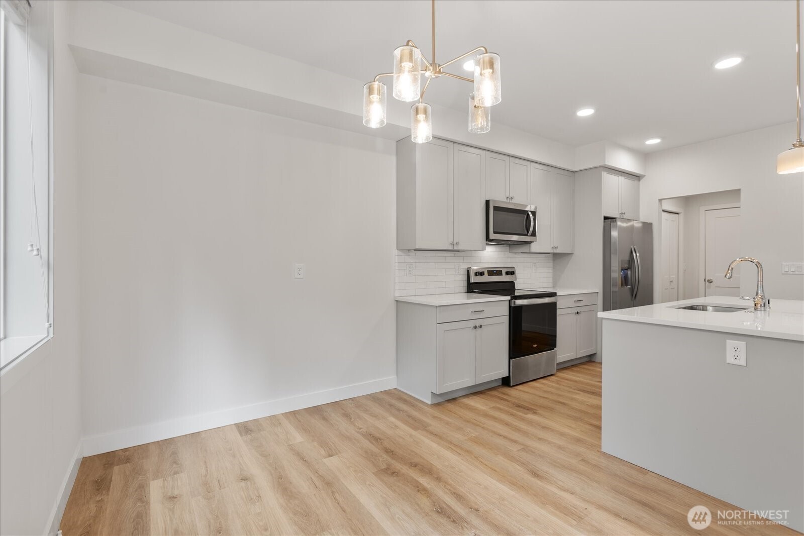 121 171st Place Southwest, Unit A Bothell, WA 98012 - Photo 10 of 38