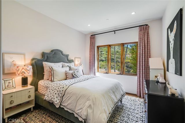 $5,630,000 | 715 Mystic Way, Laguna Beach, CA 92651