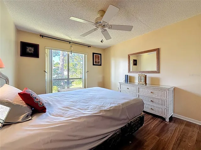 $179,900 | 510 Windrush Bay Drive, Tarpon Springs, FL 34689