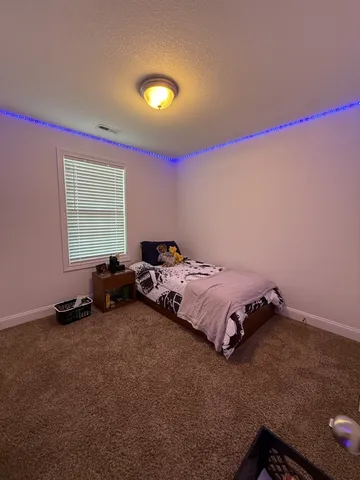 $1,600 | 607 Hollow Crest, Clarksville, TN 37042