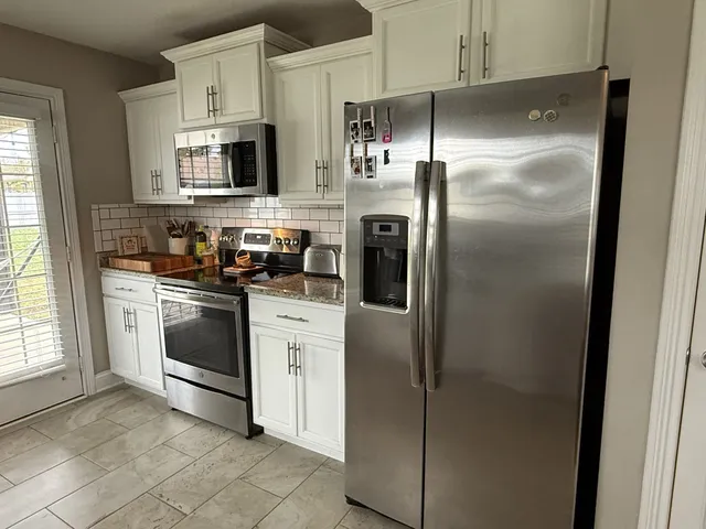 $1,600 | 607 Hollow Crest, Clarksville, TN 37042