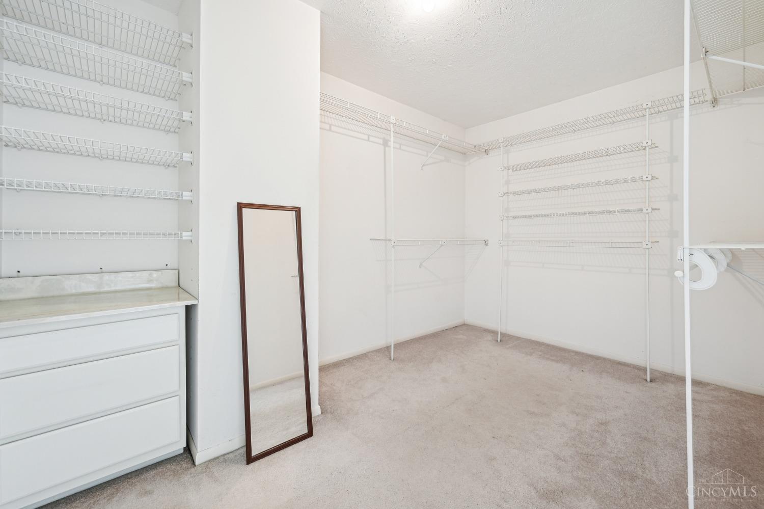 7264 East Galbraith Road Cincinnati, OH 45243 - Photo 24 of 33