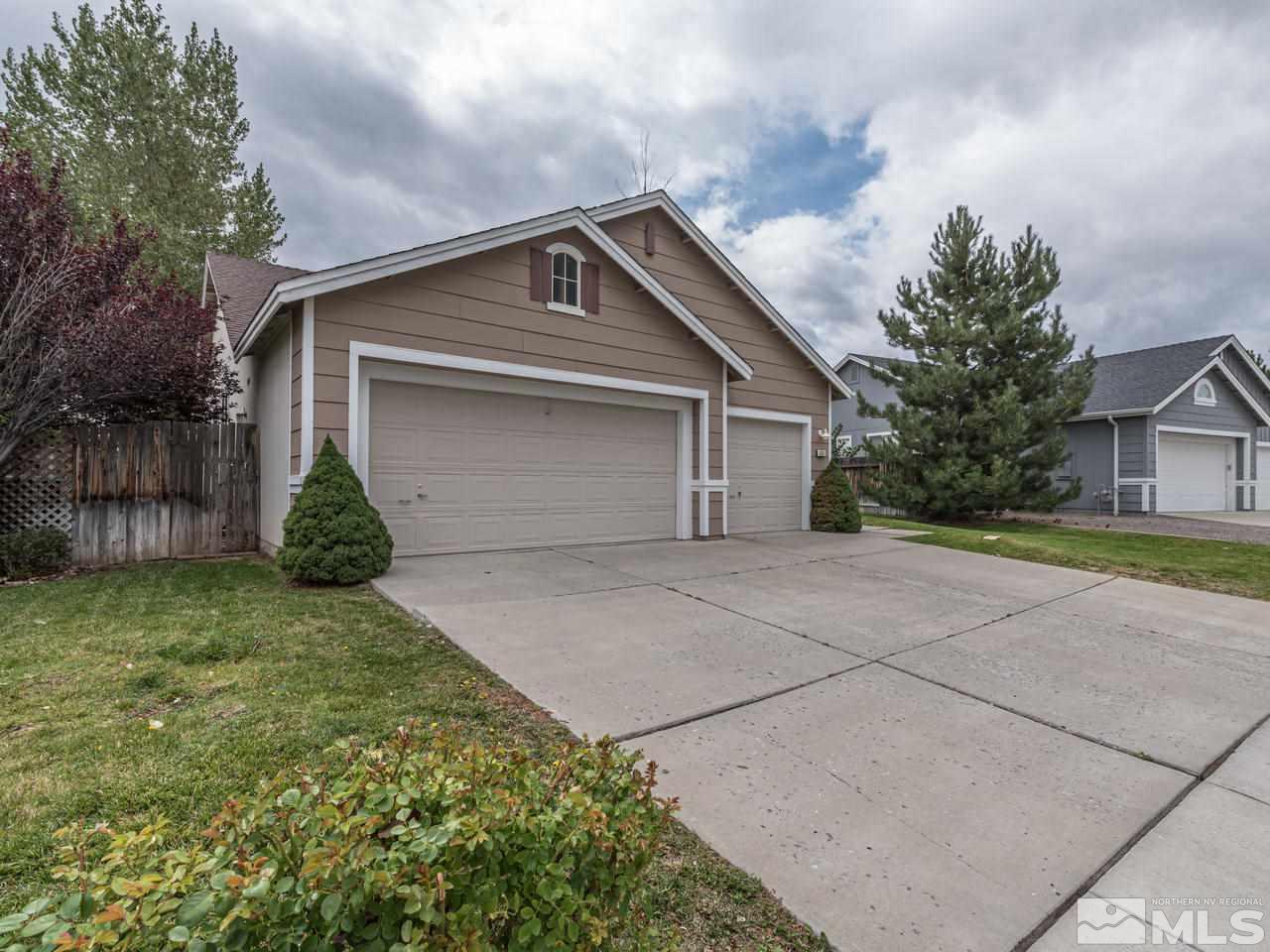 9551 Crystalline Drive Reno, NV 89506 - Photo 2 of 25 Photo 2