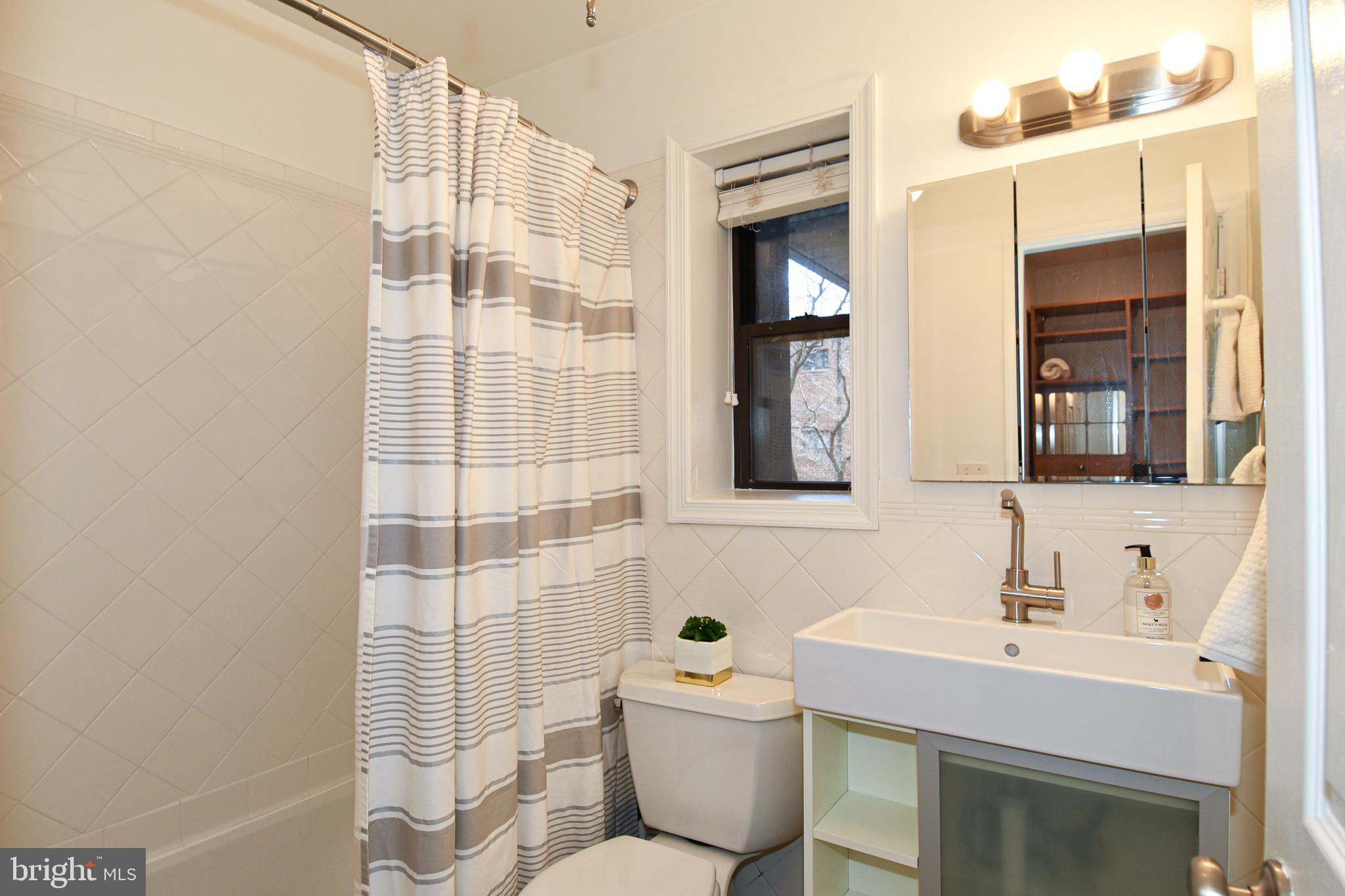 2325 42nd Street Northwest, Unit 320 Washington, DC 20007 - Photo 13 of 26
