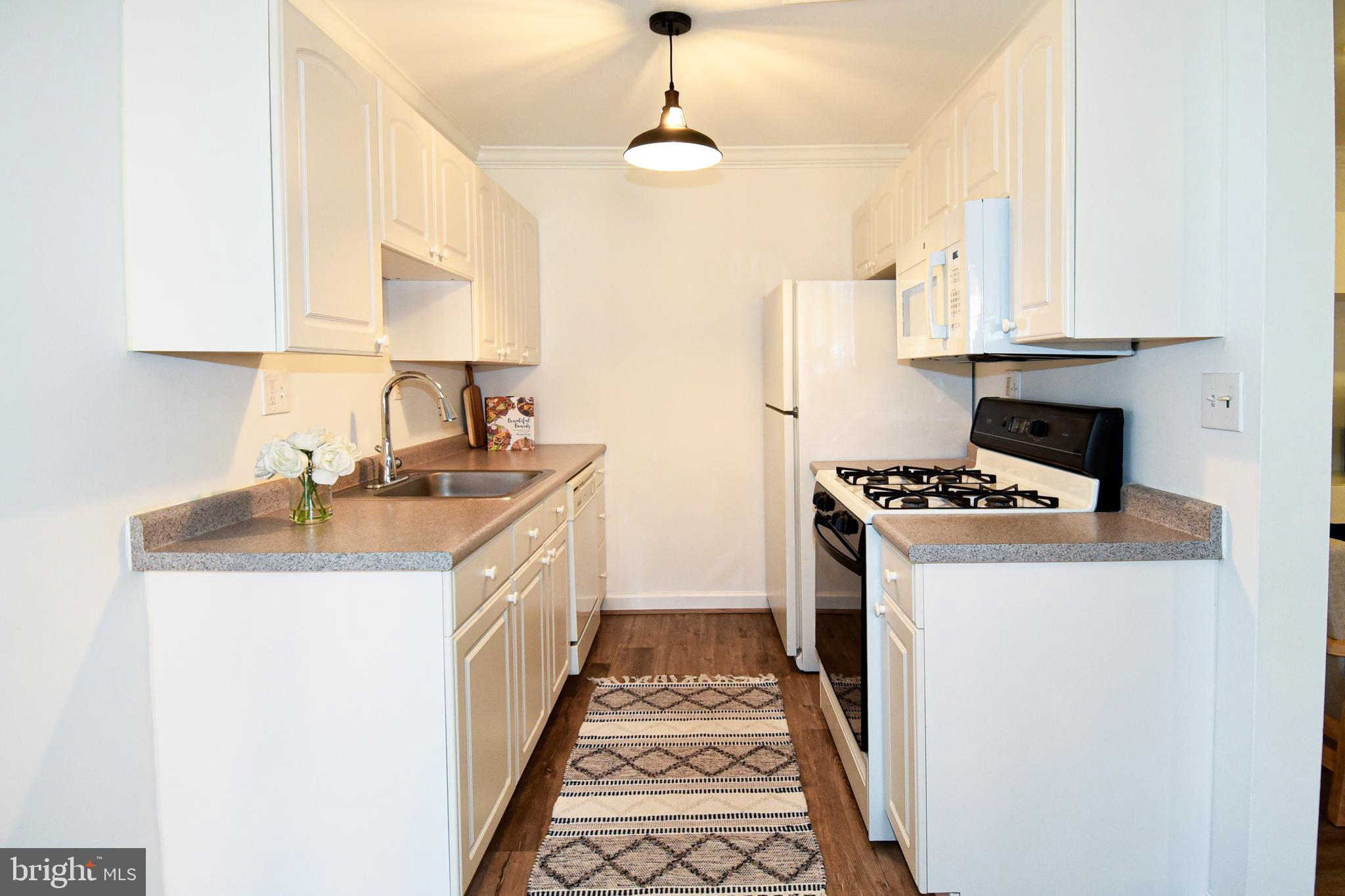 2325 42nd Street Northwest, Unit 320 Washington, DC 20007 - Photo 7 of 26