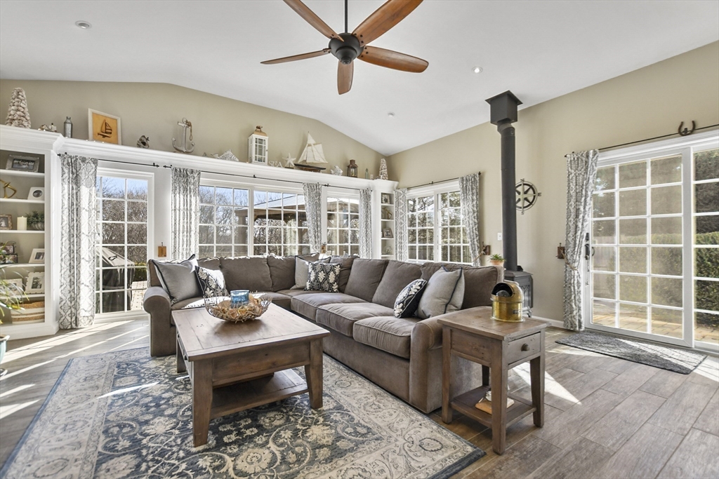 77 Town Farm Road Ipswich, MA 01938 - Photo 7 of 39 Gallery Image 7