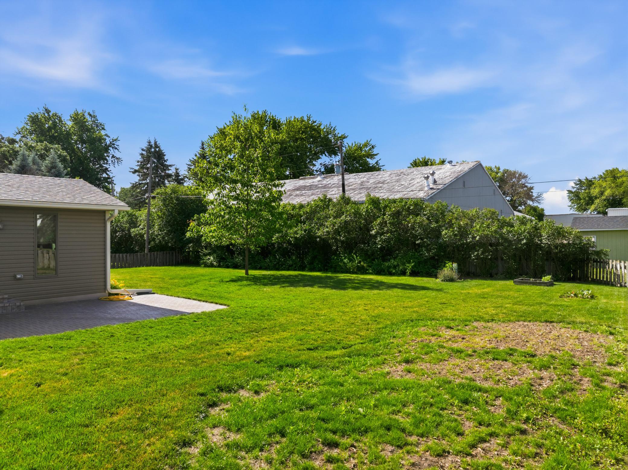 1203 22nd Avenue Southwest Austin, MN 55912 - Photo 40 of 43