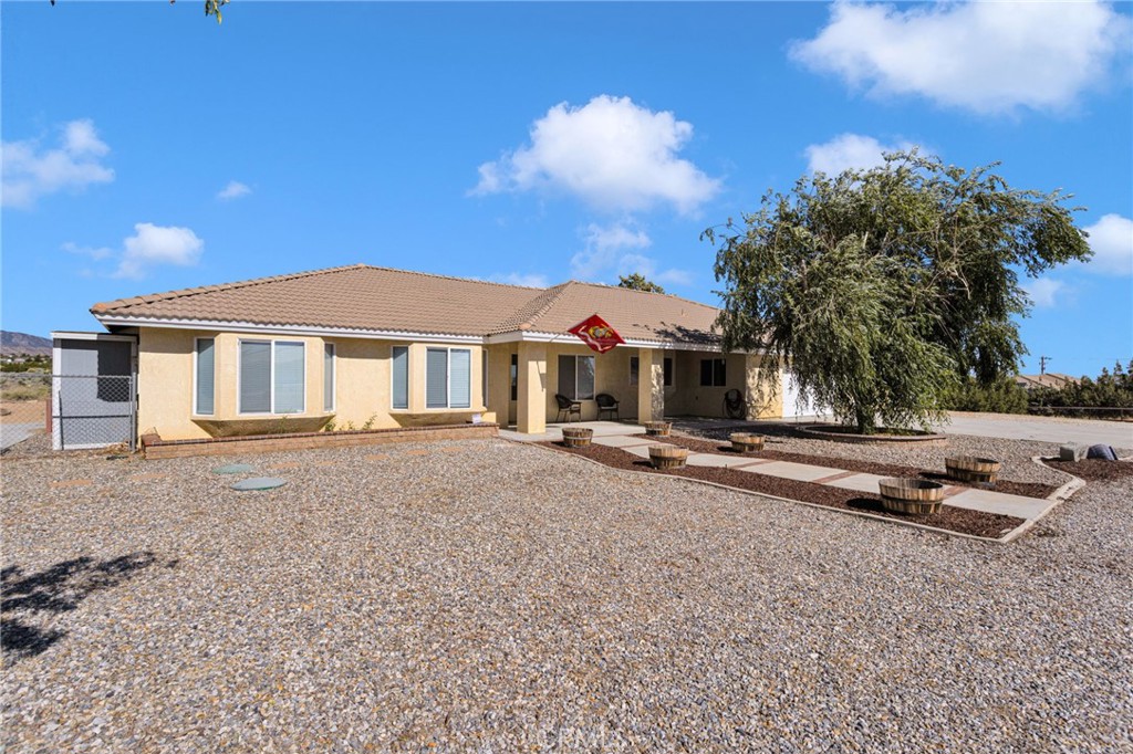 3632 Cambria Road Phelan, CA 92371 - Photo 5 of 54